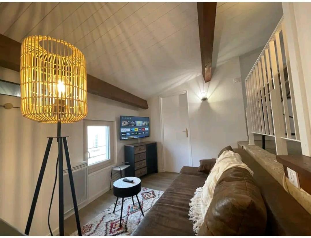 Le Loft Berbere - Ideal Couples, Familles, Business - Centre Historique, Wifi , Netflix Niort Exterior photo